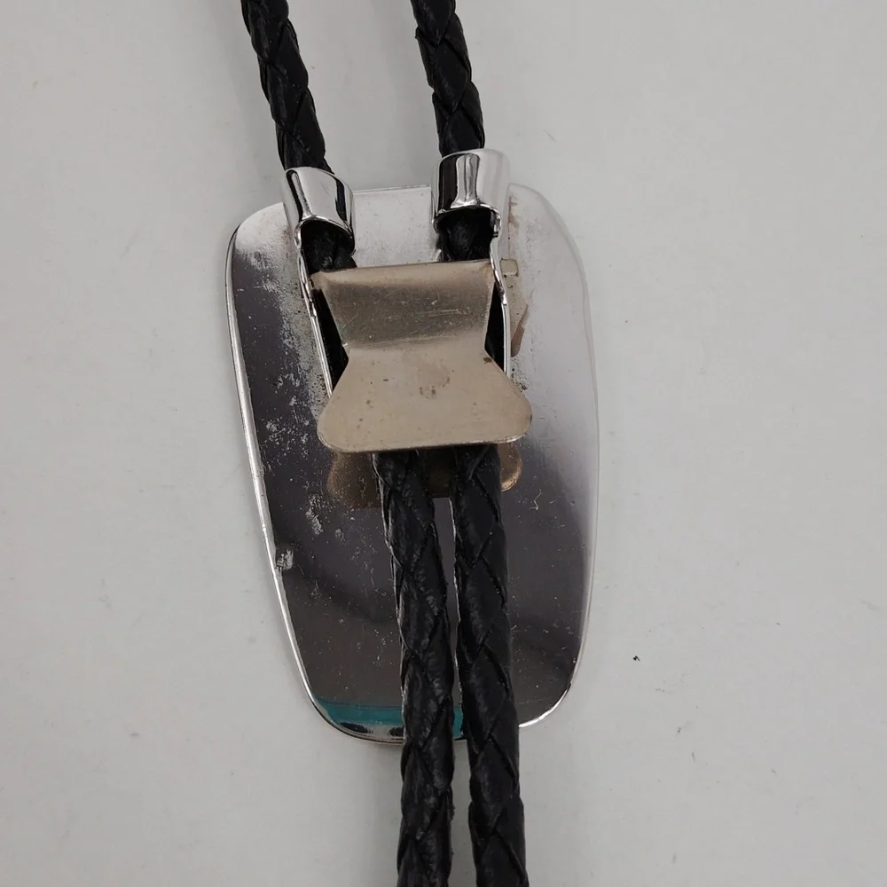 Vintage Bird Bolo Tie With Stone Chip Inlay